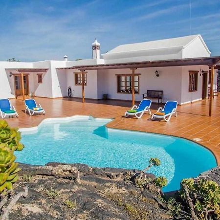 Casa Lola Lanzarote Piscina Climatizada Y Wifi Free San Bartolomé Exterior foto
