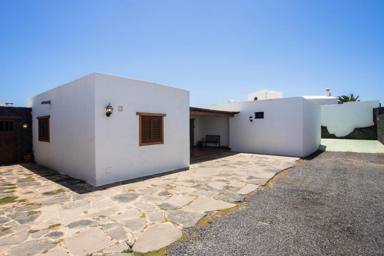 Casa Lola Lanzarote Piscina Climatizada Y Wifi Free San Bartolomé Exterior foto